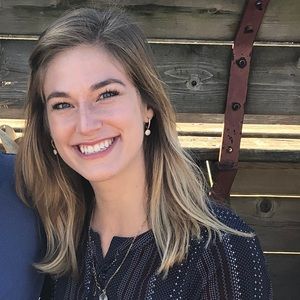 Meet your Posher, Halie